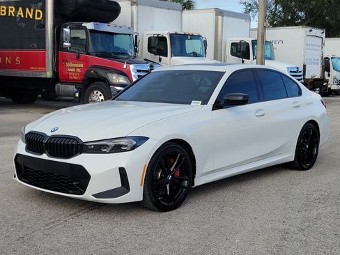 Used 2023 BMW 330i Sedan w/ M Sport Package RWD image 7
