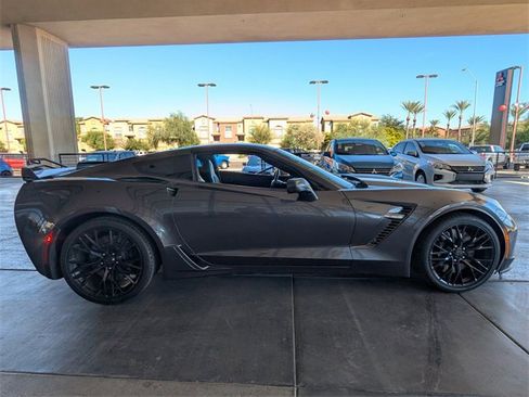 Used 2017 Chevrolet Corvette Z06 image 8