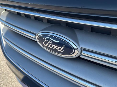Used 2019 Ford Escape SEL AWD/4WD image 31