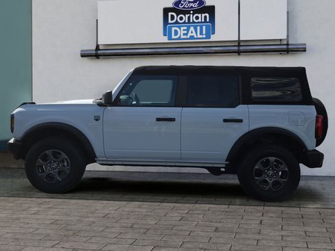 Used 2023 Ford Bronco Big Bend image 6