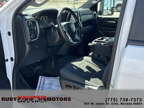 Used 2020 Chevrolet Silverado 3500 LT w/ Convenience Package AWD/4WD image 10