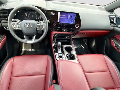 Used 2025 Lexus NX 250 FWD w/ Towing Package (2000 Lbs) image 16