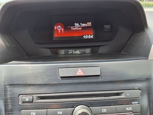 Used 2016 Acura ILX FWD image 25