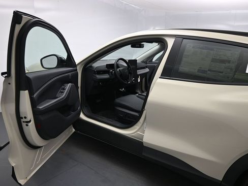 New 2026 Ford Mustang Mach-E Select RWD image 8