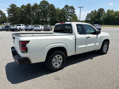 Used 2024 Nissan Frontier S w/ Technology Package RWD image 9