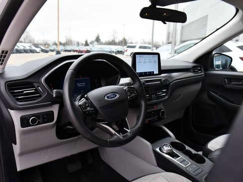 Used 2023 Ford Escape Active AWD/4WD image 10