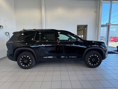 Certified 2024 Chevrolet Traverse Z71 AWD/4WD image 34