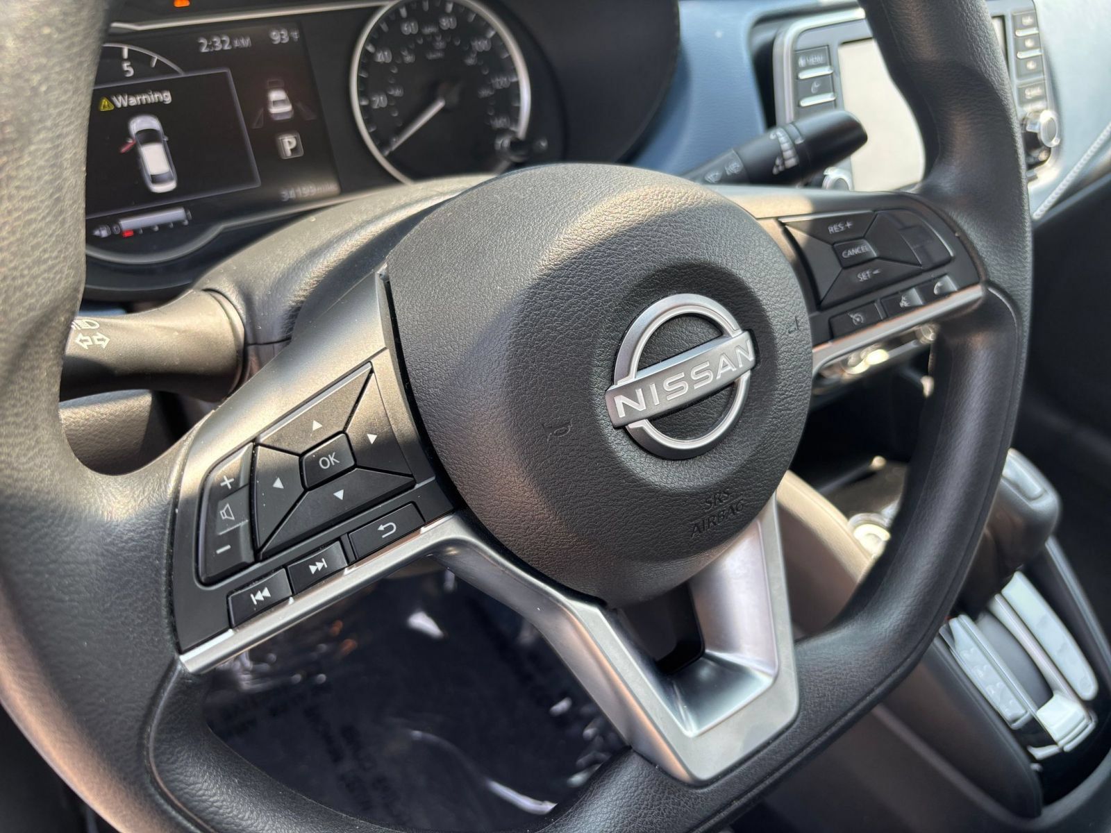 Used 2025 Nissan Versa SV FWD image 24