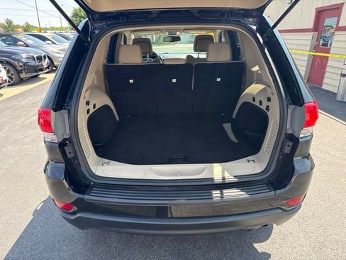Used 2014 Jeep Grand Cherokee Laredo w/ Quick Order Package 23E AWD/4WD image 17