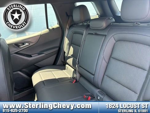 Used 2025 Chevrolet Equinox LT w/ Convenience Package II FWD image 14