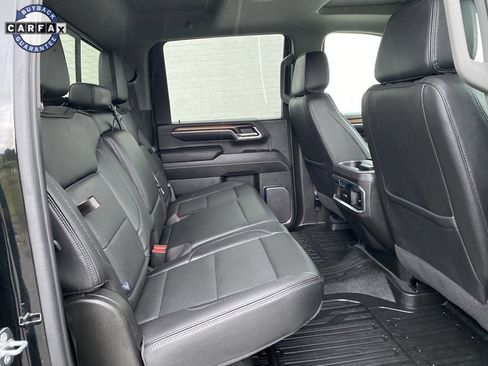 Used 2024 GMC Sierra 2500 Denali image 10