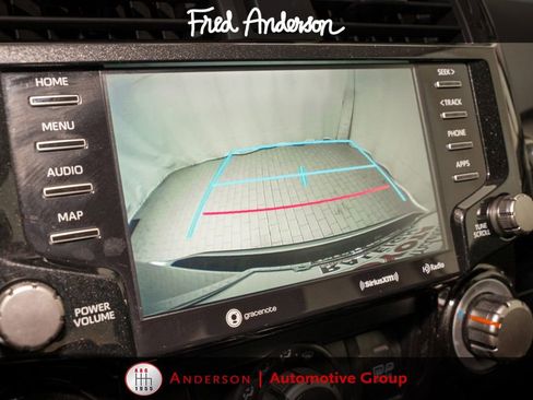 Used 2022 Toyota 4Runner TRD Off-Road AWD/4WD image 14
