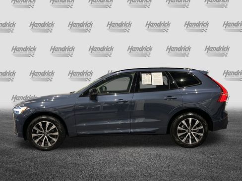 Used 2025 Volvo XC60 B5 Plus image 7