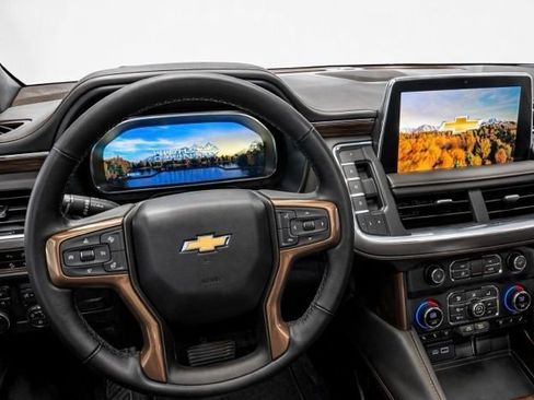 Used 2023 Chevrolet Tahoe High Country w/ LPO, Illumination Package AWD/4WD image 24