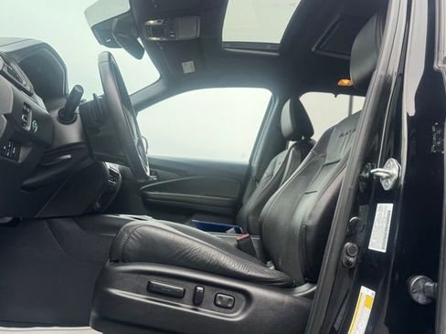 Used 2022 Honda Pilot Black Edition image 21