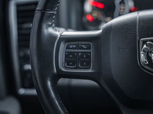 Used 2018 RAM 1500 Big Horn image 38