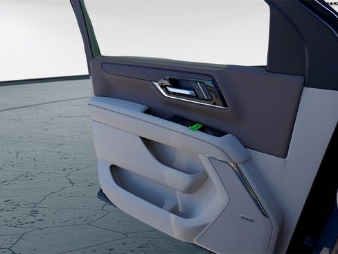 New 2026 GMC Yukon Denali w/ Sun & Power Step Package image 19