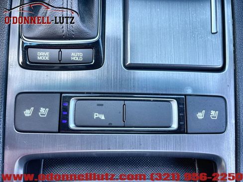 Used 2017 Genesis G80 3.8 w/ Option Group 02 image 32