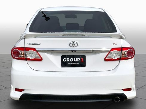 Used 2011 Toyota Corolla S FWD image 4