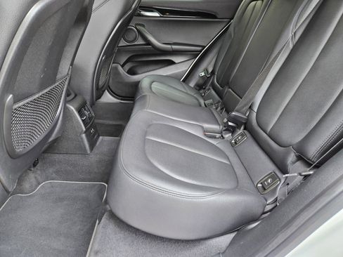 Used 2018 BMW X2 sDrive28i image 9