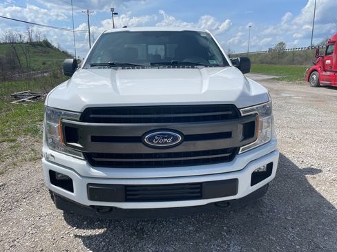 Used 2018 Ford F150 XLT w/ Equipment Group 302A Luxury image 2