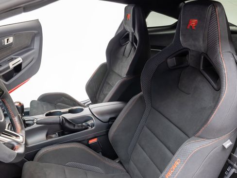 Used 2016 Ford Mustang Shelby GT350R w/ GT350R Equipment Group 920A image 63