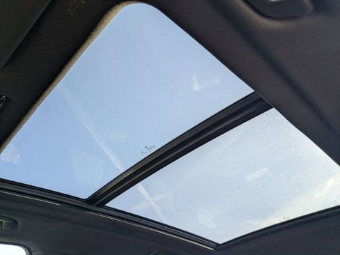 New 2026 BMW X5 xDrive40i w/ Climate Comfort Package image 22