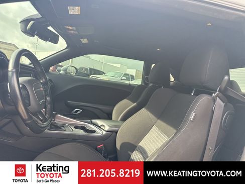 Used 2021 Dodge Challenger R/T Scat Pack image 15