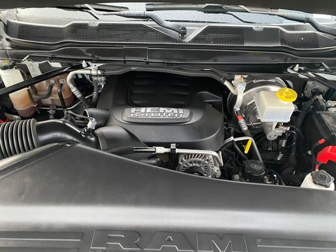 Used 2024 RAM 2500 Big Horn AWD/4WD image 28
