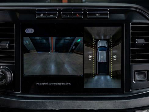 Used 2024 Ford F450 Limited image 25