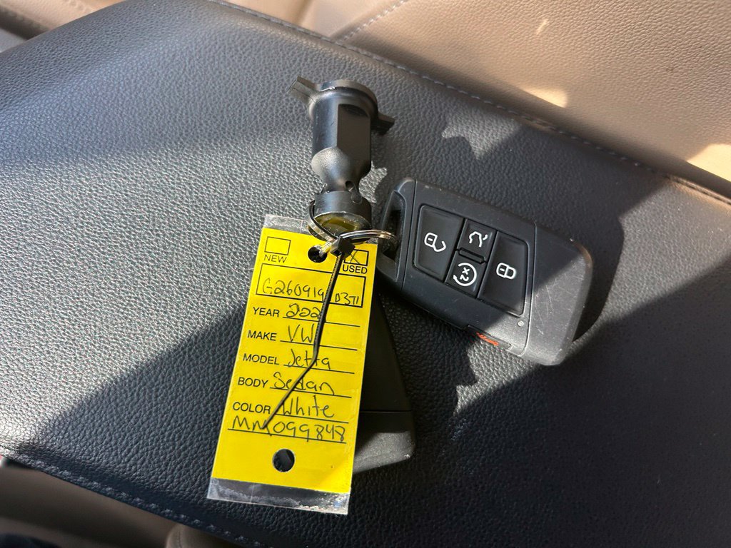 Used 2021 Volkswagen Jetta SE w/ SE Cold Weather Package FWD image 48