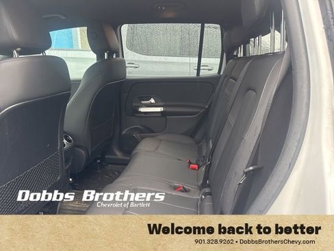 Used 2024 Mercedes-Benz GLB 250 image 9