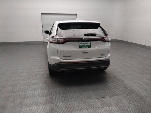 Used 2016 Ford Edge SEL FWD image 6