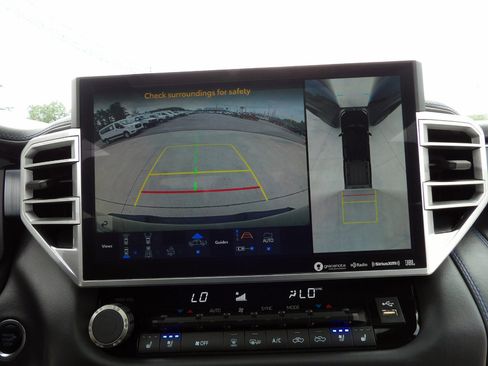 Used 2023 Toyota Tundra Platinum image 24