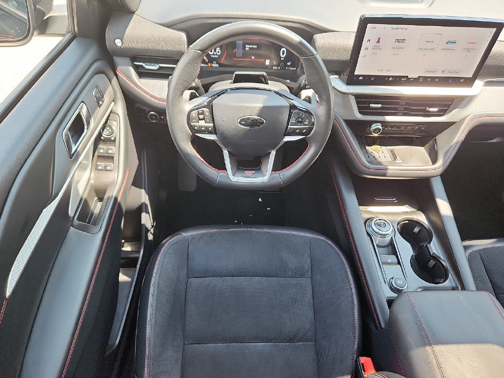 Used 2025 Ford Explorer ST AWD/4WD image 8