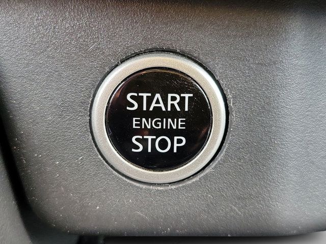 Used 2023 Nissan Rogue SL FWD image 41