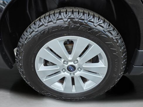 Used 2017 Subaru Outback 2.5i Premium AWD/4WD image 31
