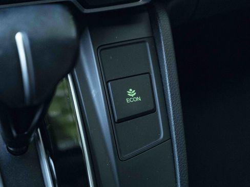 Used 2017 Honda CR-V EX-L image 29