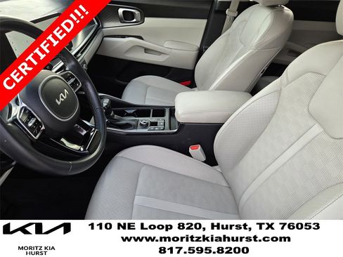 Certified 2024 Kia Sorento S w/ Panoramic Sunroof Package image 18