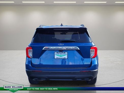Certified 2023 Ford Explorer XLT AWD/4WD image 5