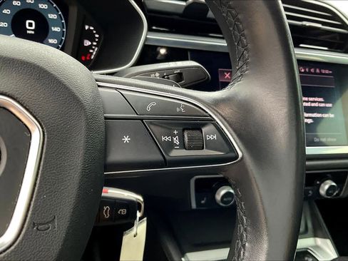 Used 2022 Audi Q3 2.0T Premium image 21