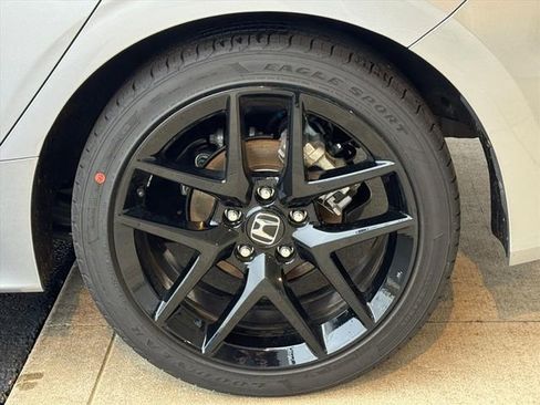 Certified 2026 Honda Civic Sport image 12