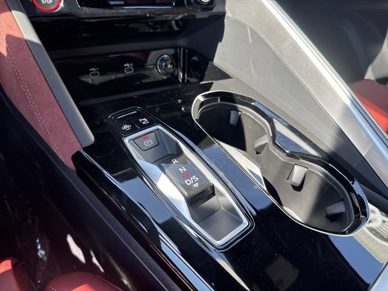 New 2026 Audi SQ5 Premium Plus AWD/4WD image 16