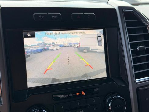 Used 2015 Ford F150 Lariat AWD/4WD image 29