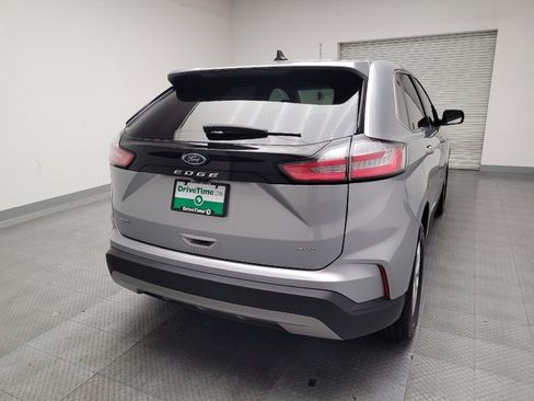 Used 2024 Ford Edge SEL image 7