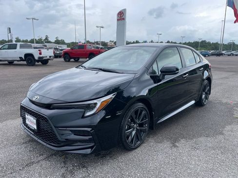 New 2026 Toyota Corolla SE FWD image 3