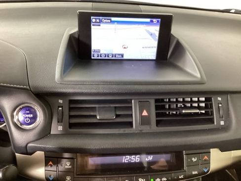 Used 2016 Lexus CT 200h w/ Navigation Package FWD image 23