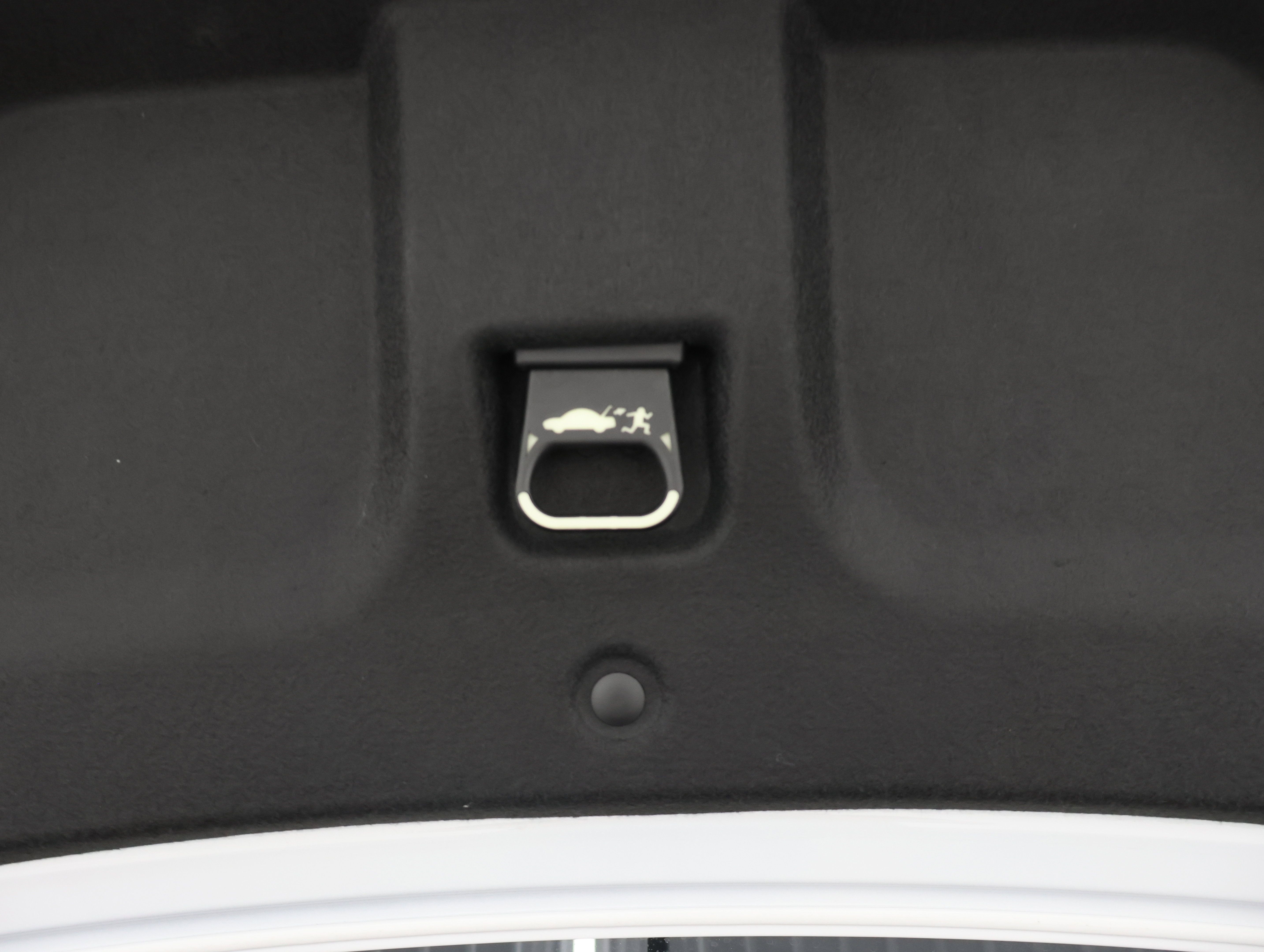 Used 2023 Chevrolet Camaro ZL1 RWD image 29