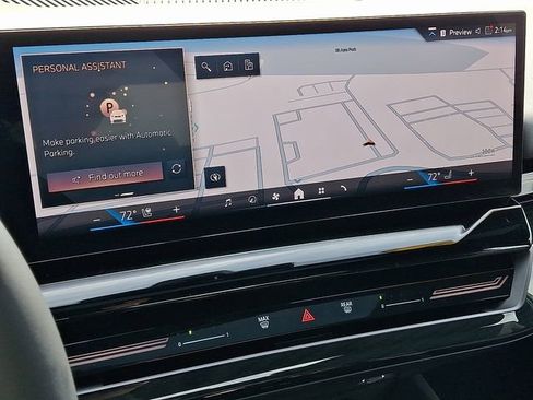 Used 2024 BMW 530i xDrive w/ M Sport Package image 17