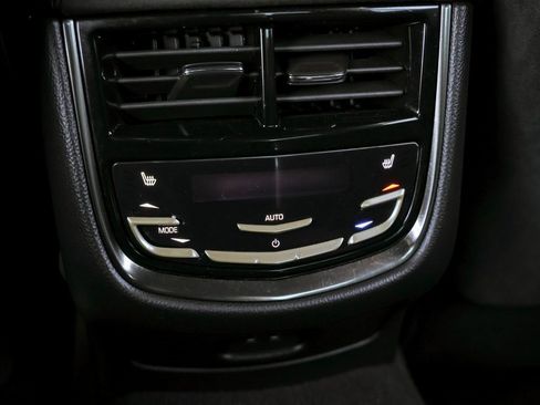 Used 2019 Cadillac CTS V w/ Carbon Fiber Package image 35